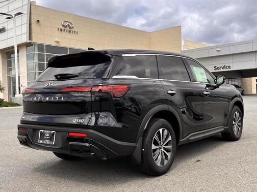 2025 INFINITI QX60 Pure