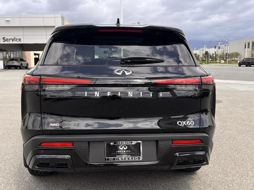 2025 INFINITI QX60 Pure
