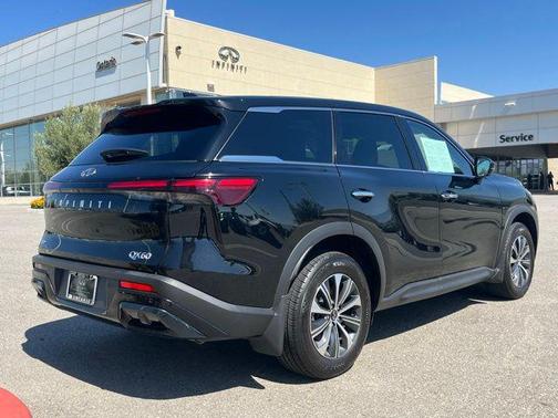 Mineral Black 2025 INFINITI QX60 Pure