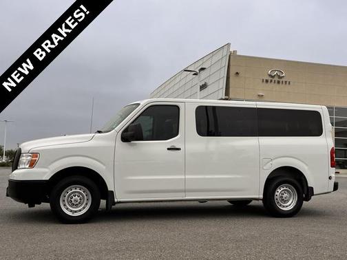2020 Nissan NV Passenger NV3500 HD S V6