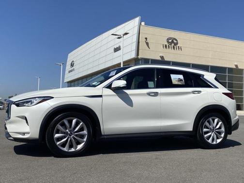 Majestic White 2019 INFINITI QX50 ESSENTIAL
