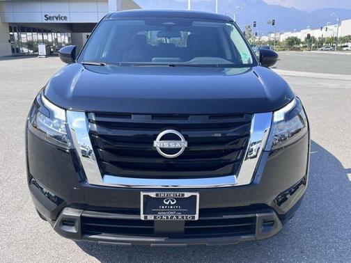 2024 Nissan Pathfinder S FWD