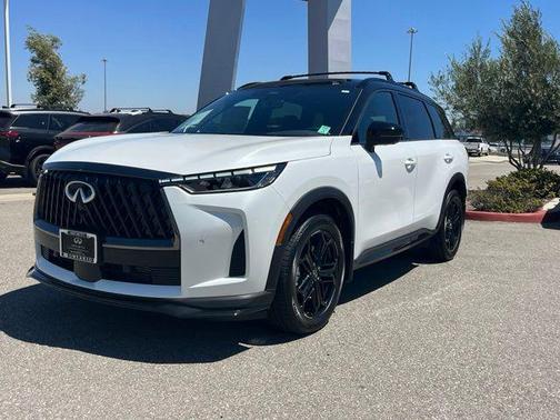 White / Black 2026 INFINITI QX60 SPORT AWD