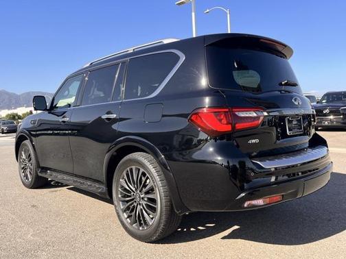 2023 INFINITI QX80 PREMIUM SELECT AWD