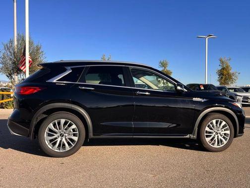 2025 INFINITI QX50 Luxe AWD