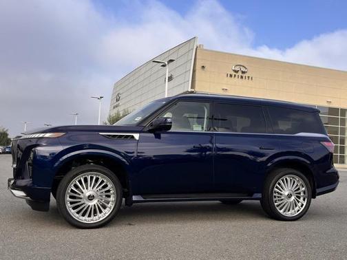 2026 INFINITI QX80 PURE
