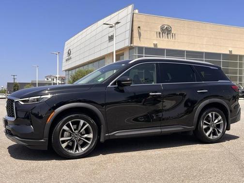 2022 INFINITI QX60 Luxe