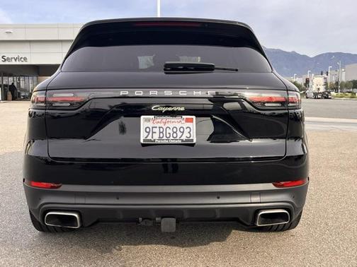 2022 Porsche Cayenne Cayenne E-Hybrid Platinum Edition