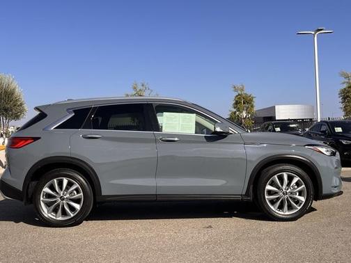 2022 INFINITI QX50 LUXE
