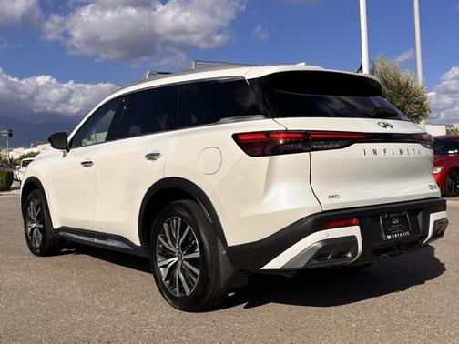 2025 INFINITI QX60 SENSORY