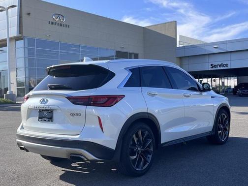 2019 INFINITI QX50 ESSENTIAL
