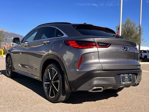 2025 INFINITI QX55 LUXE