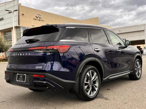 2024 INFINITI QX60 Luxe