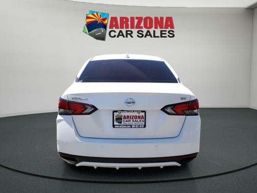 2020 Nissan Versa 1.6 SV