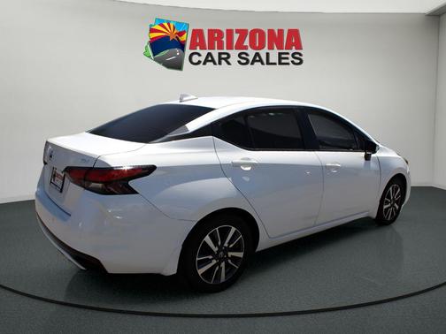 2020 Nissan Versa 1.6 SV