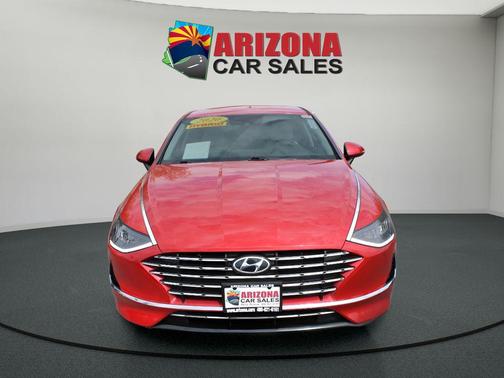 2020 Hyundai SONATA Hybrid SE