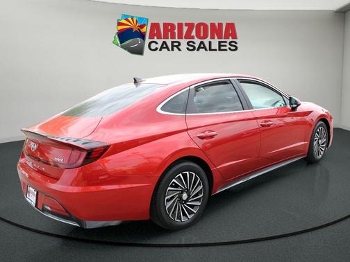2020 Hyundai SONATA Hybrid SE