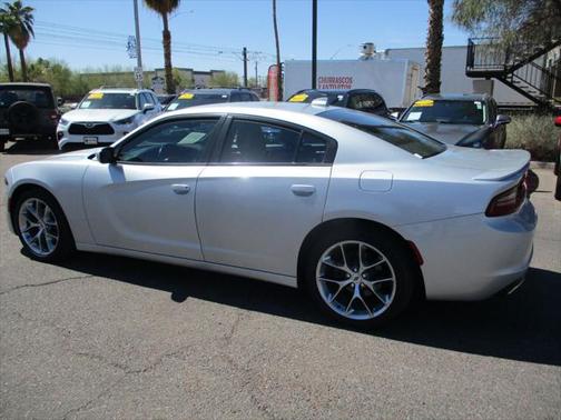 2020 Dodge Charger SXT
