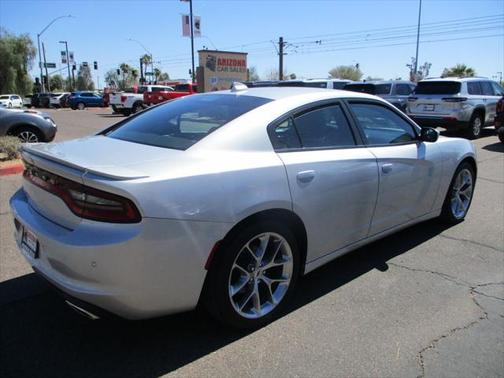 2020 Dodge Charger SXT