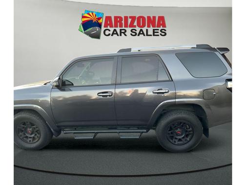 2022 Toyota 4Runner SR5
