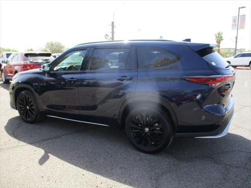2024 Toyota Highlander XSE