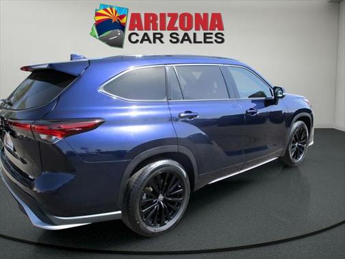 2024 Toyota Highlander XSE