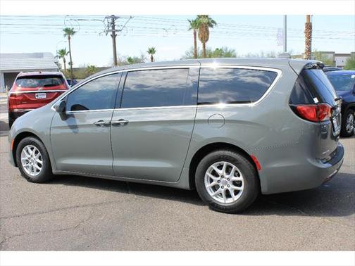 2020 Chrysler Pacifica Touring
