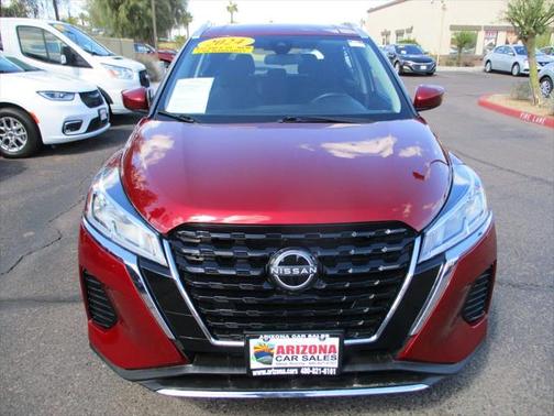 2024 Nissan Kicks SV
