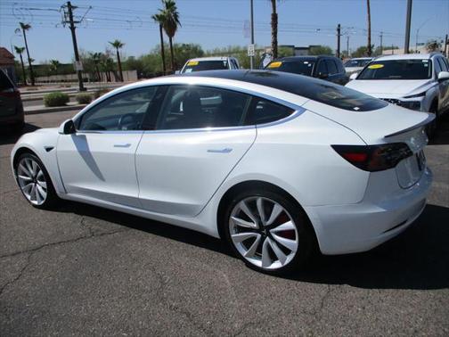 2018 Tesla Model 3 Performance