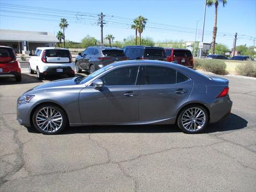 2018 Lexus IS 300 Base