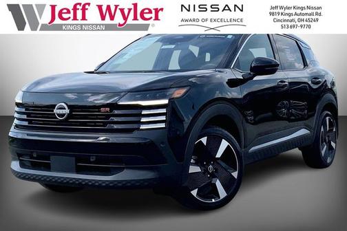 Super Black 2025 Nissan Kicks SR
