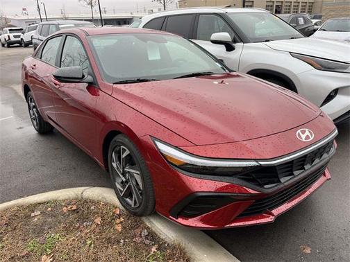 2025 Hyundai ELANTRA HEV SEL Sport