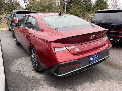 2025 Hyundai ELANTRA HEV SEL Sport