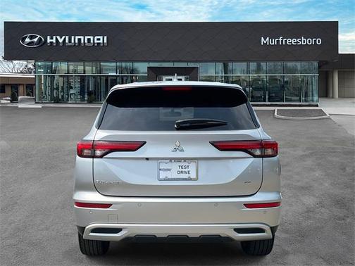 2023 Mitsubishi Outlander SE 2.5 2WD
