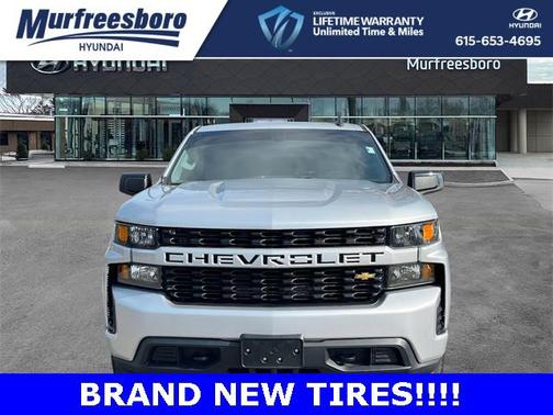 2022 Chevrolet Silverado 1500 Custom