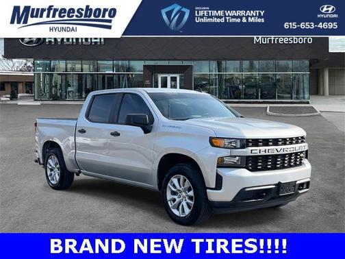 2022 Chevrolet Silverado 1500 Custom