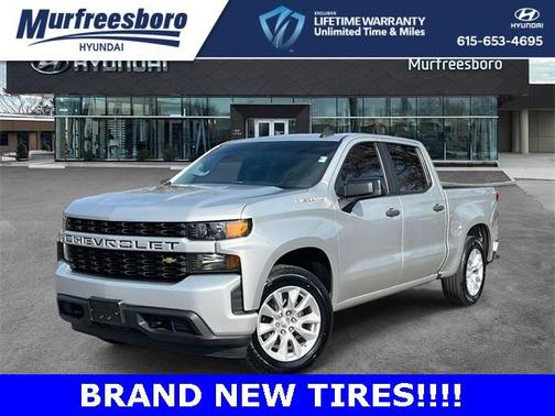 2022 Chevrolet Silverado 1500 Custom