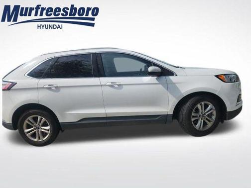 White Metallic 2020 Ford Edge SEL