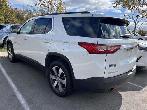 2021 Chevrolet Traverse LT Leather