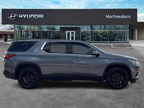 2020 Chevrolet Traverse LT Cloth