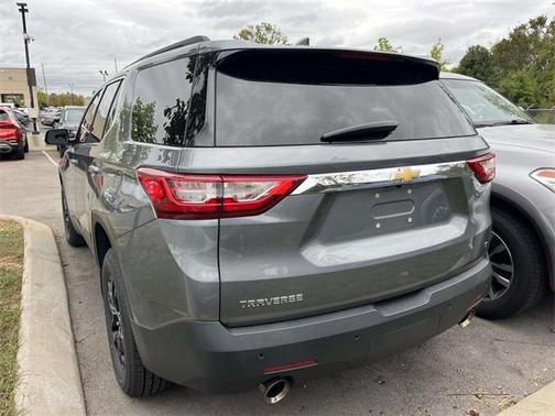 2020 Chevrolet Traverse LT Cloth