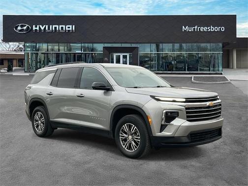 2024 Chevrolet Traverse LT