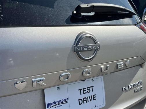 2022 Nissan Rogue Platinum