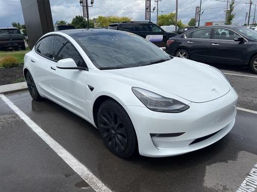 2022 Tesla Model 3 Long Range