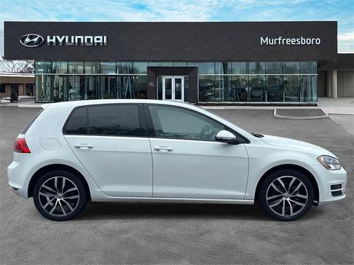 2017 Volkswagen Golf TSI SE 4-Door
