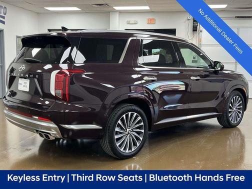 Sierra Burgundy 2024 Hyundai PALISADE Calligraphy