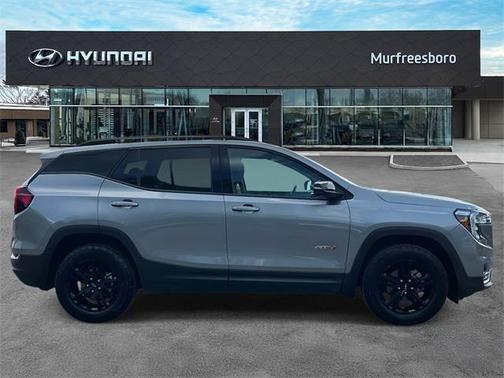 2023 GMC Terrain AWD AT4