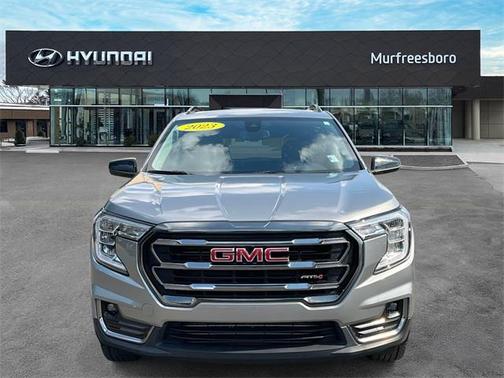 2023 GMC Terrain AWD AT4