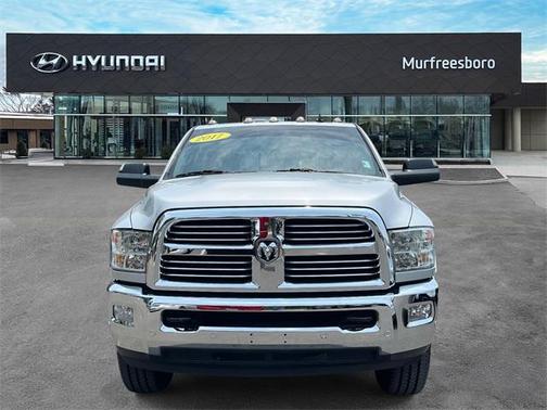 2017 RAM 2500 Lone Star Crew Cab 4x4 6'4' Box
