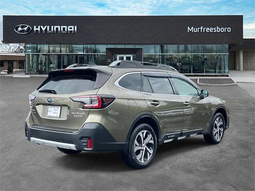 2022 Subaru Outback Touring